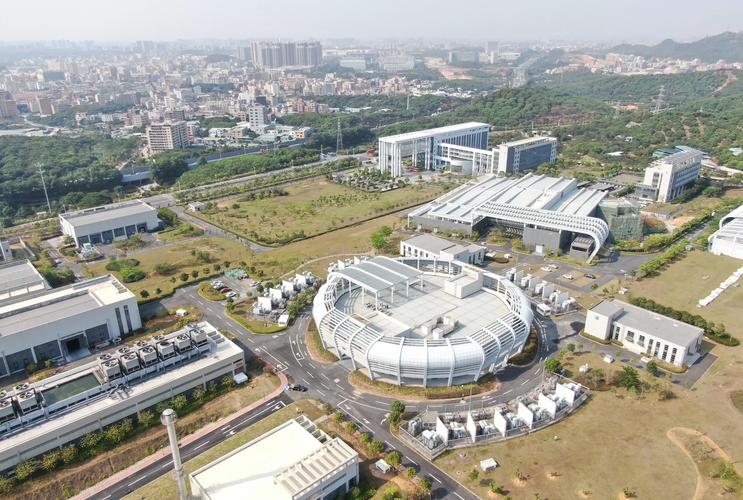 全面探讨克拉肯城市：游戏攻略与深度分析