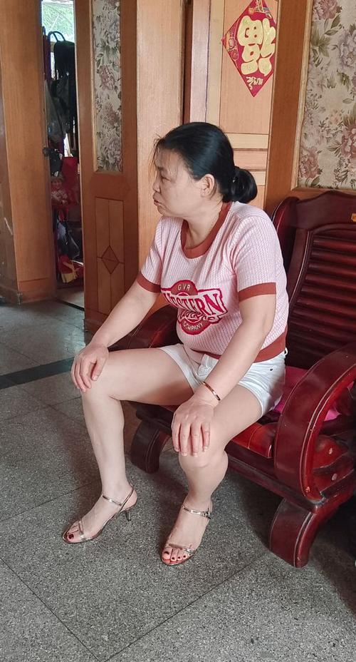 变态熟女老师们版本大全：实用教程与操作步骤