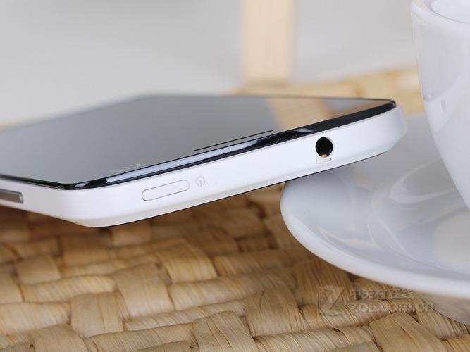 如何在Grand Smash中掌握绅士游戏的技巧：新手教程