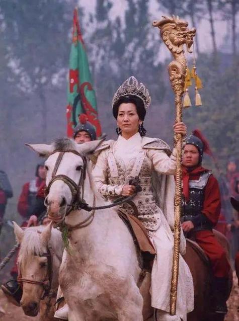 冠军II女郎帝国杨过游戏详细操作教程