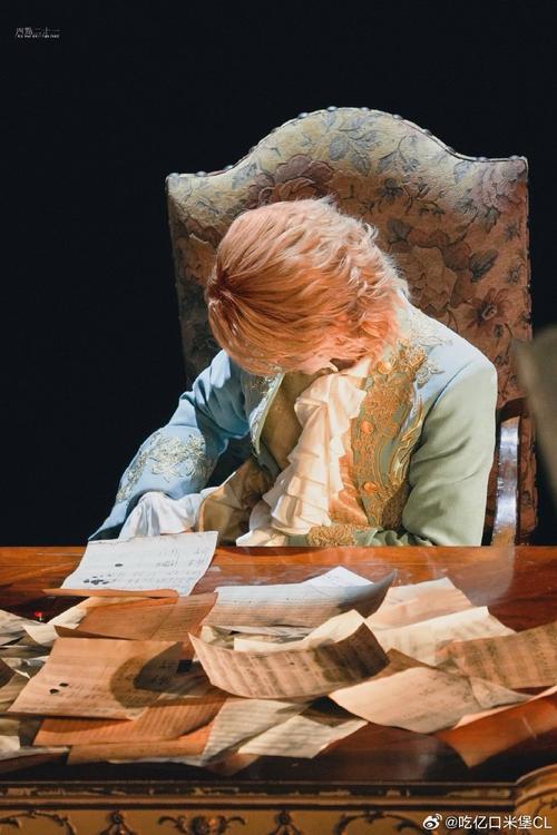 《萨沙的启蒙》内置89最新版本详细教程